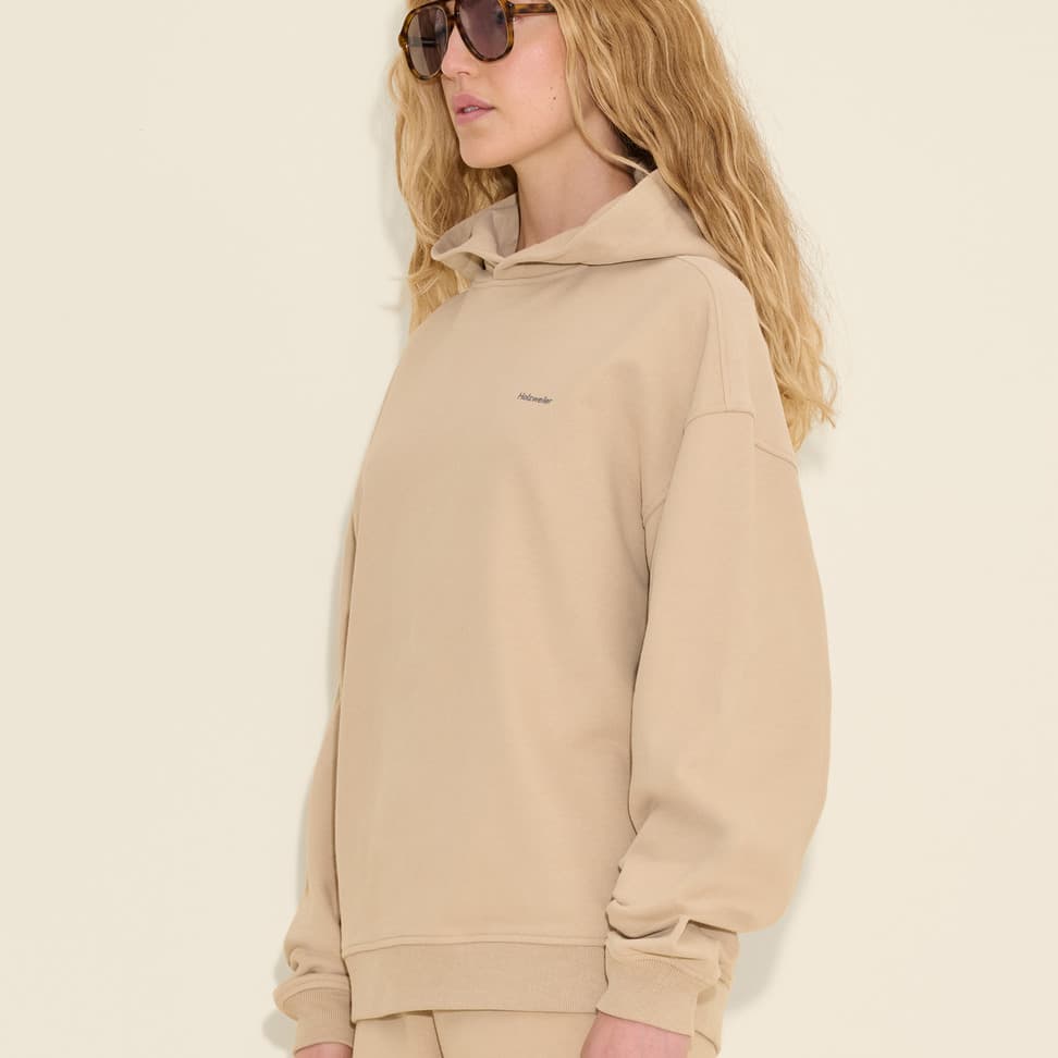 W. Relaxed Hoodie