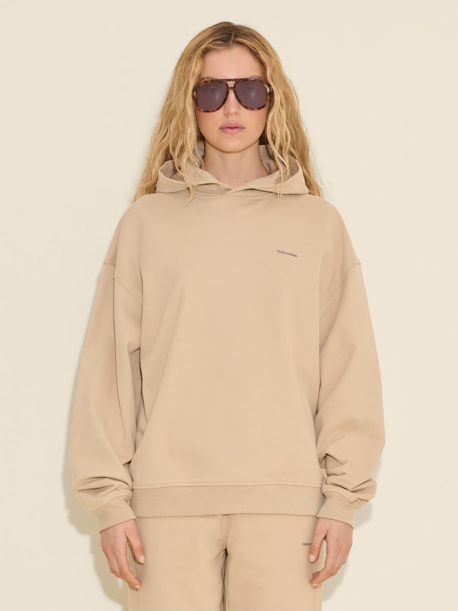 W. Relaxed Hoodie