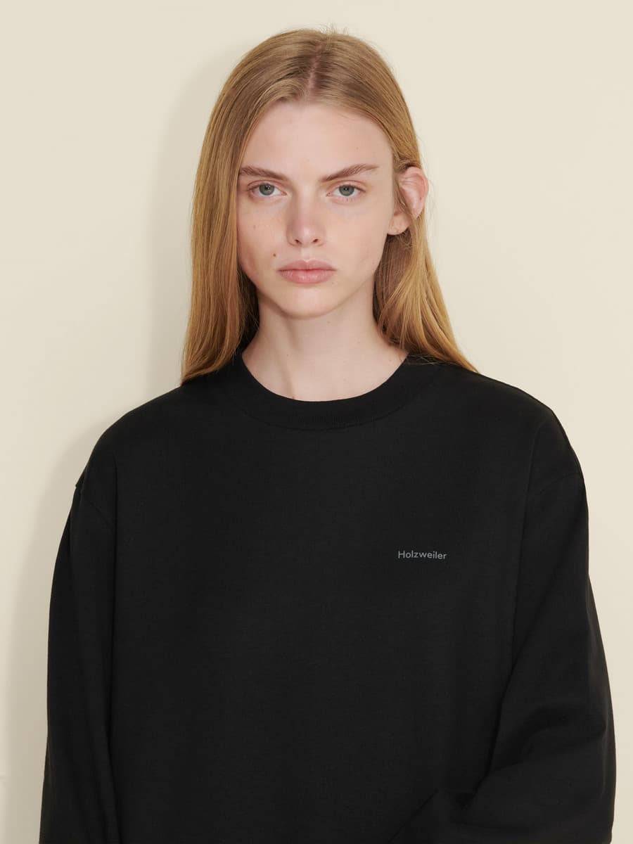 W. Relaxed Long Sleeve