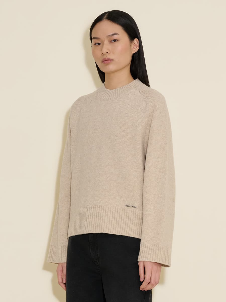 W. Lambswool knit Crew