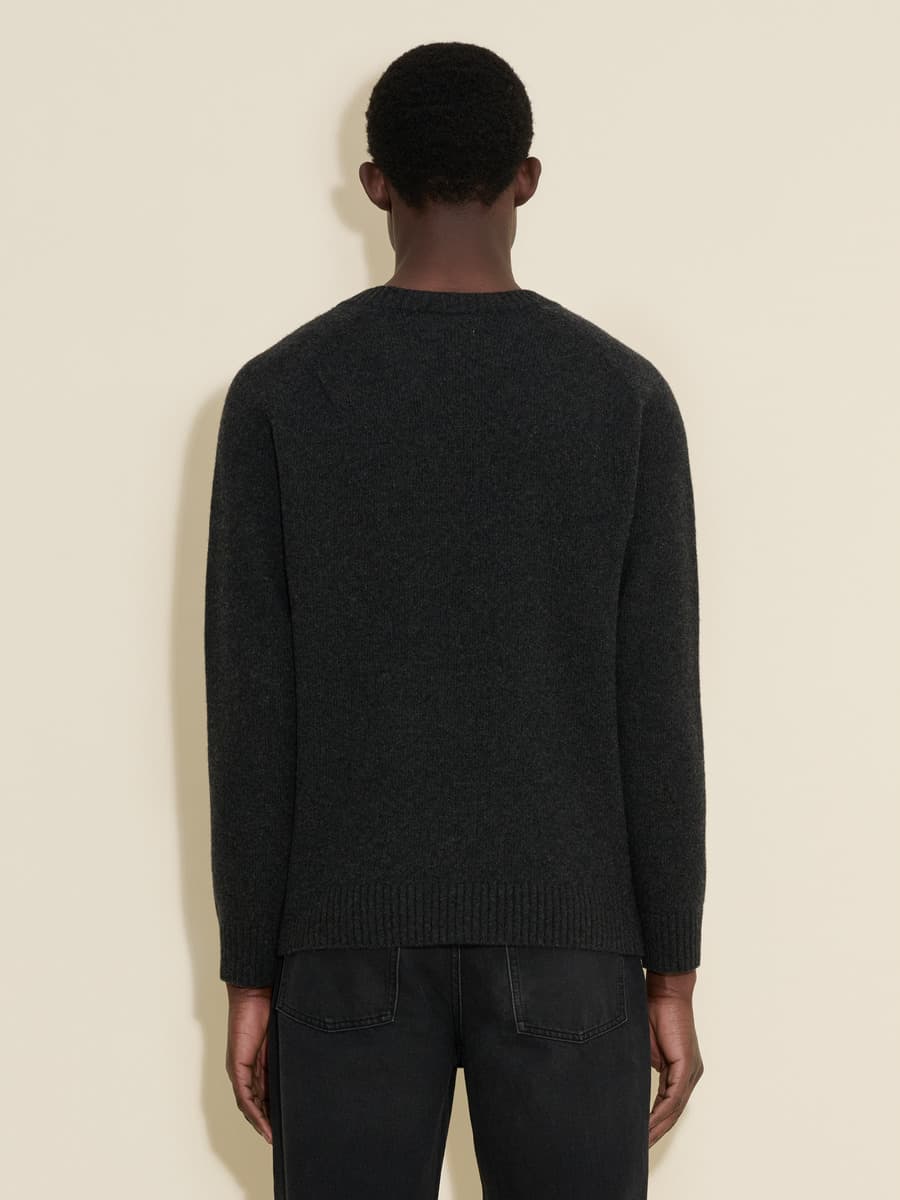 M. Lambswool Knit Crew