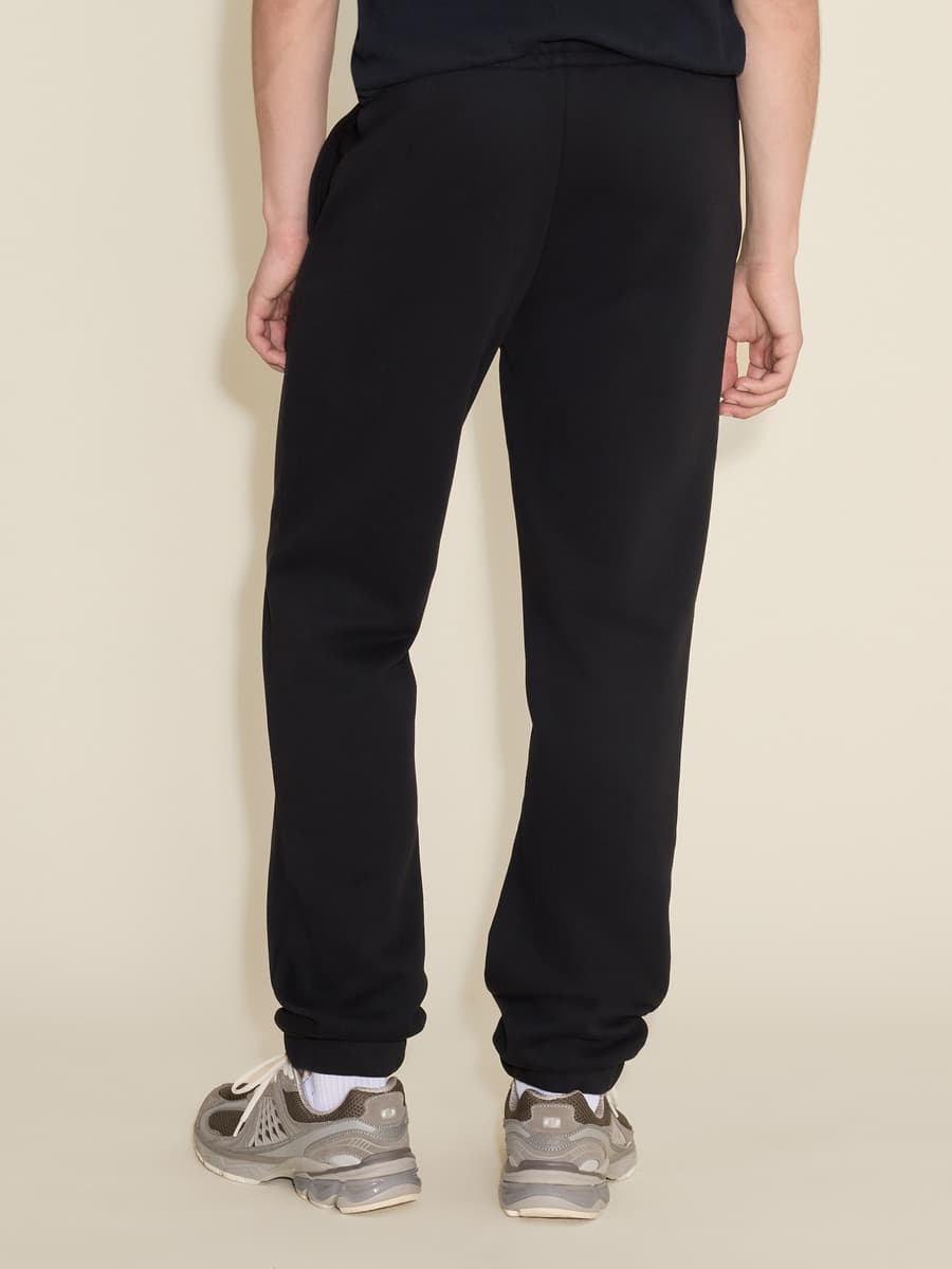 M Regular Trouser