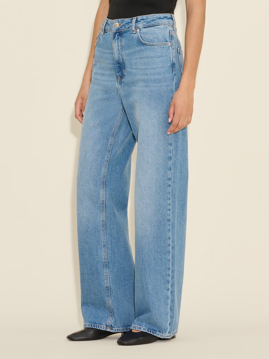 W Wide Jeans