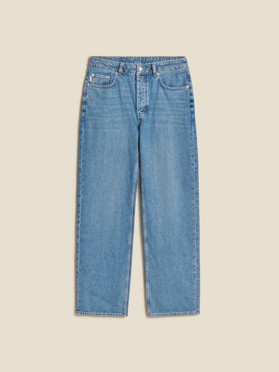 M Straight Jeans