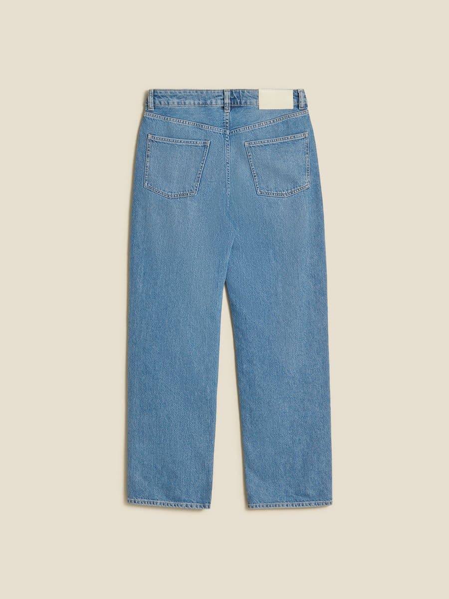 M Straight Jeans