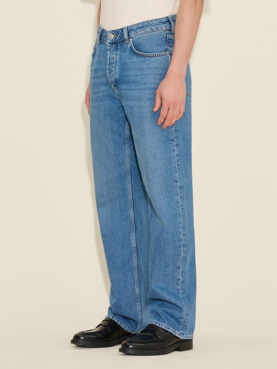 M Straight Jeans