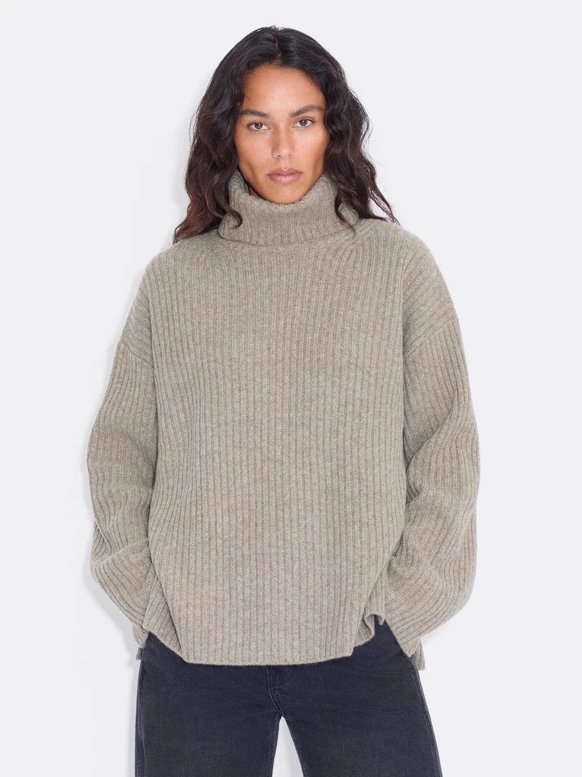 Amara Rib Turtleneck