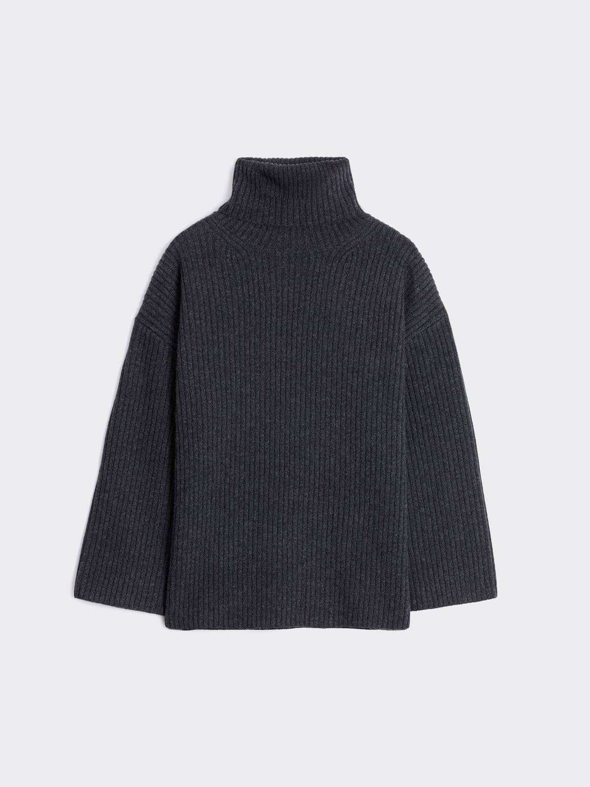 Amara Rib Turtleneck